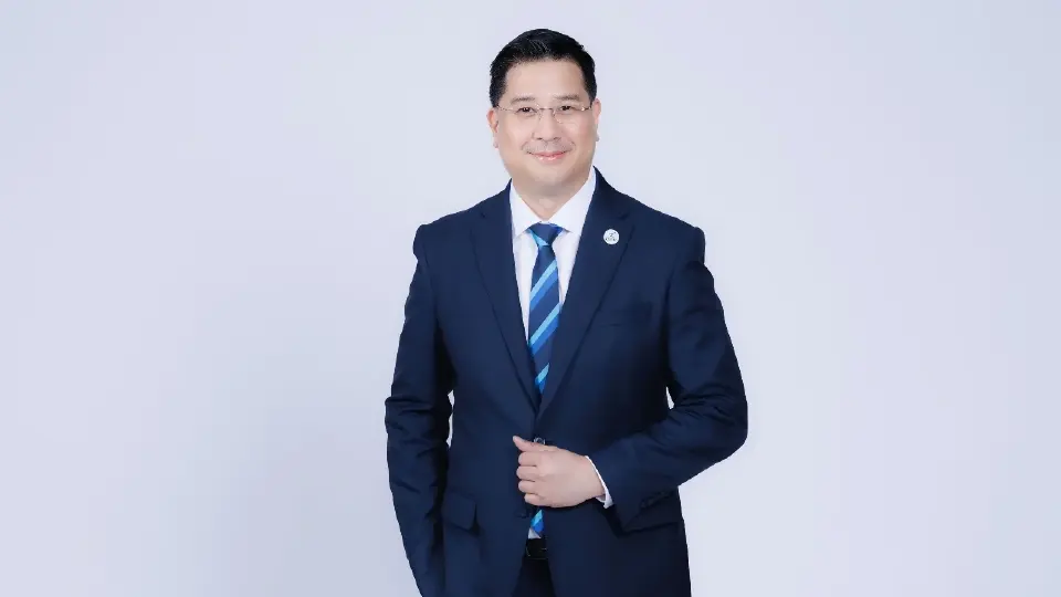 ดร.สิทธิกร ดิเรกสุนทร กรรมการและผู้จัดการทั่วไป บสย.