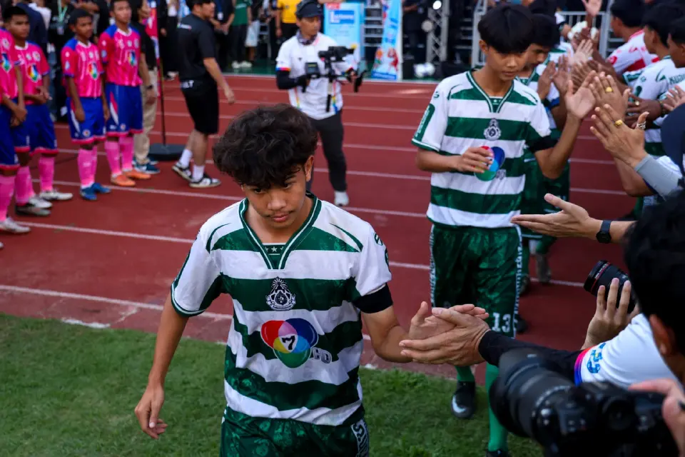 ปิดตำนานรถขนฝัน! 'อ.สกล เกลี้ยงประเสริฐ' เตรียมลาหมอนทองวิทยา