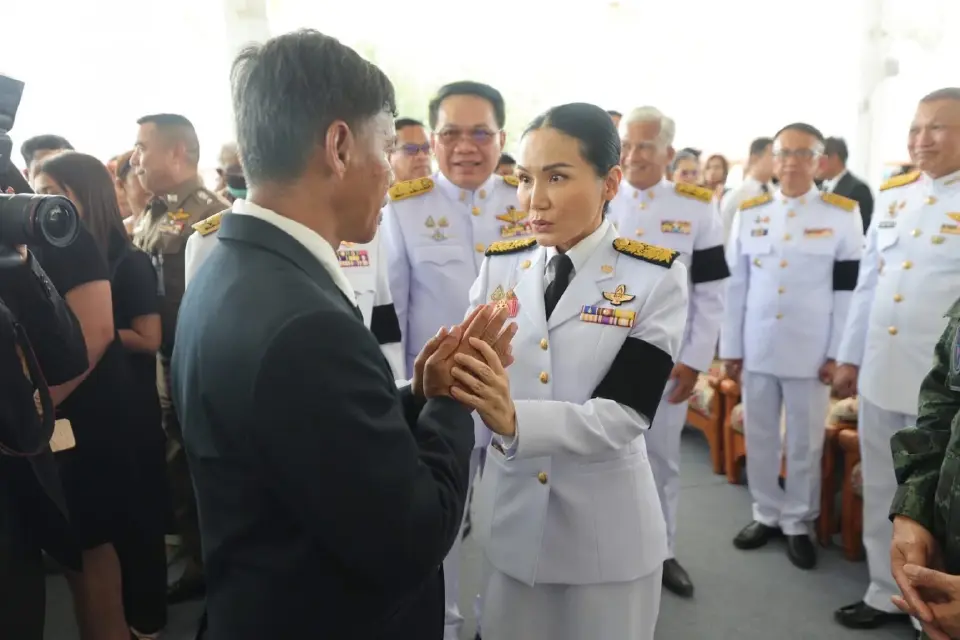 นายกฯ สั่งอนุมัติเงิน 1 ล้านบาทเยียวยาครอบครัว “ผอ.ศศิพัชร”