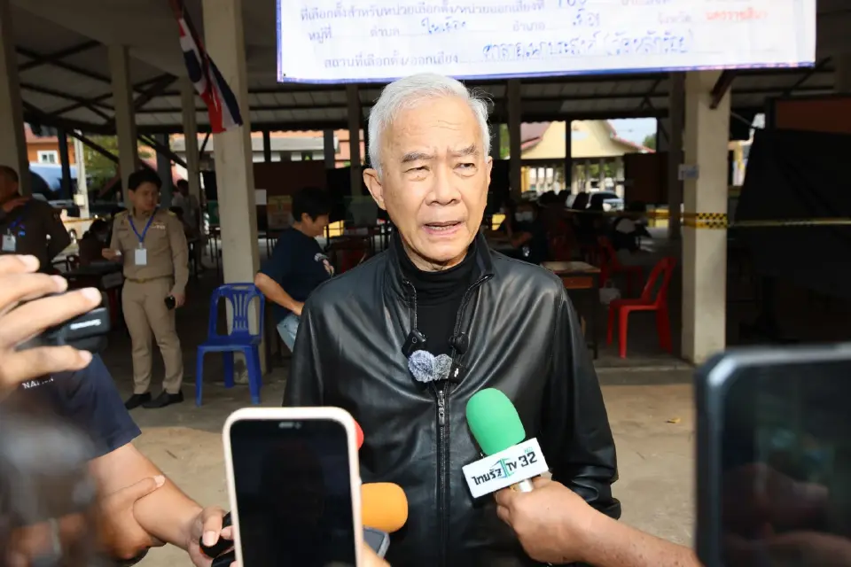 สุวัจน์ ลิปตพัลลภ อดีตรองนายกรัฐมนตรี 