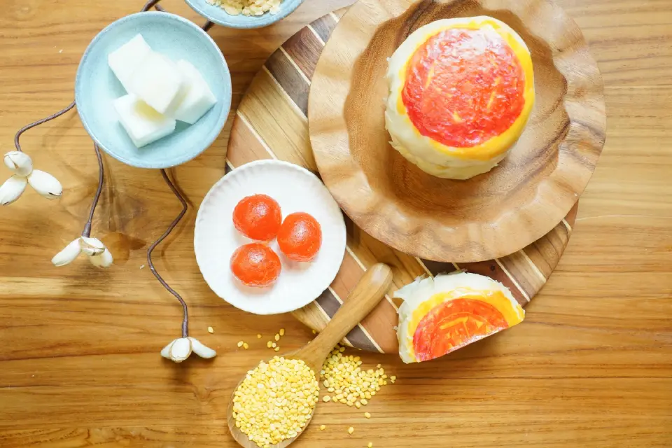 ตรุษจีนนี้ต้องลอง! “ขนมเปี๊ยะป้าตือ x ICONCRAFT” เอ็กซ์คลูซีฟที่ไอคอนสยาม