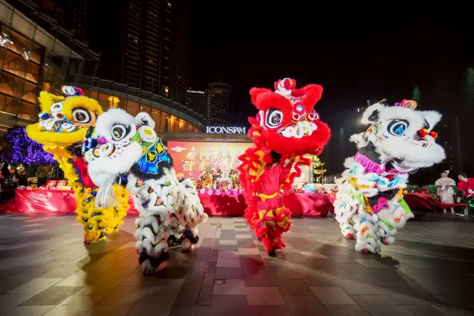 ปรากฏการณ์ศรัทธา! ไอคอนสยามจัดพิธีไหว้เทพเจ้าโชคลาภริมน้ำ รับปีมะเมีย 2569