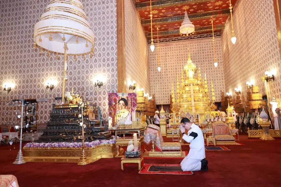 เอไอเอส ร่วมเป็นเจ้าภาพพระพิธีธรรมสวดพระอภิธรรมพระบรมศพสมเด็จพระนางเจ้าสิริกิติ์ พระบรมราชินีนาถ พระบรมราชชนนีพันปีหลวง