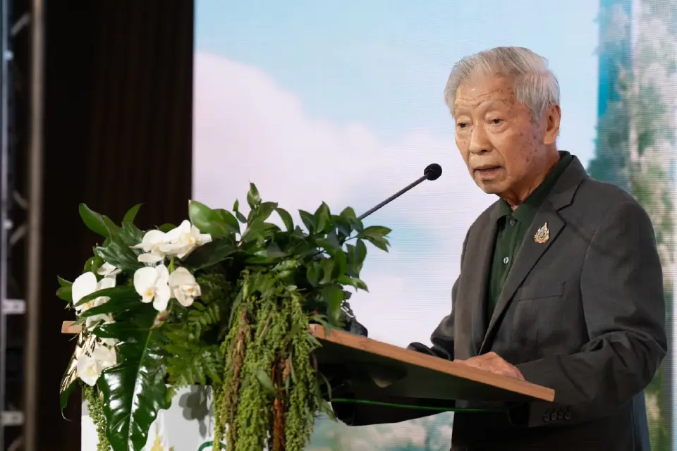 ดร.อาชว์ เตาลานนท์ รองประธานอาวุโส เครือเจริญโภคภัณฑ์