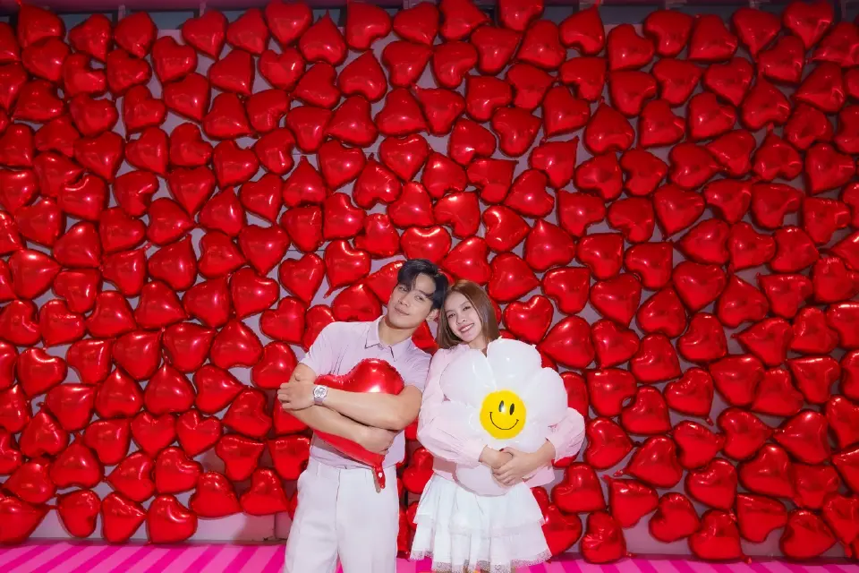 'วาเลนไทน์' นี้ไปฟินที่ไหนดี มัดรวมพิกัดเดทหวานทั่วกรุงเทพ