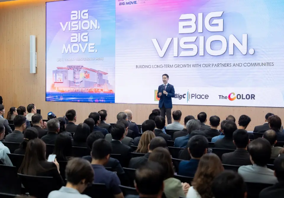 นายอัศวิน เตชะเจริญวิกุล 