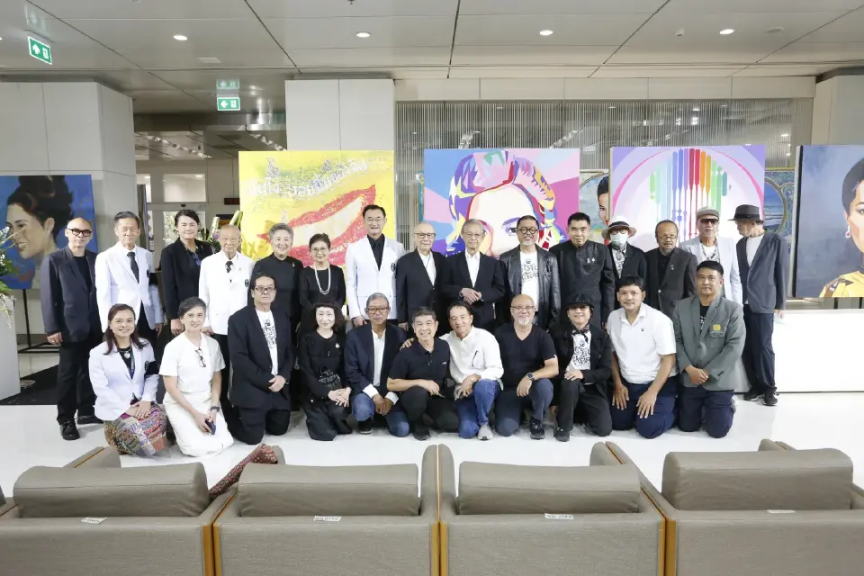 รพ.ศิริราชเปิดนิทรรศการศิลปะรำลึกพระพันปีหลวง ระดมทุนช่วยผู้ป่วยมะเร็ง