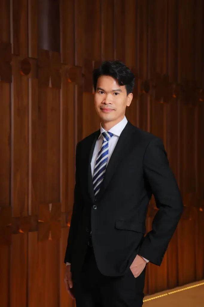 กันย์ ศรีสมพงษ์ 