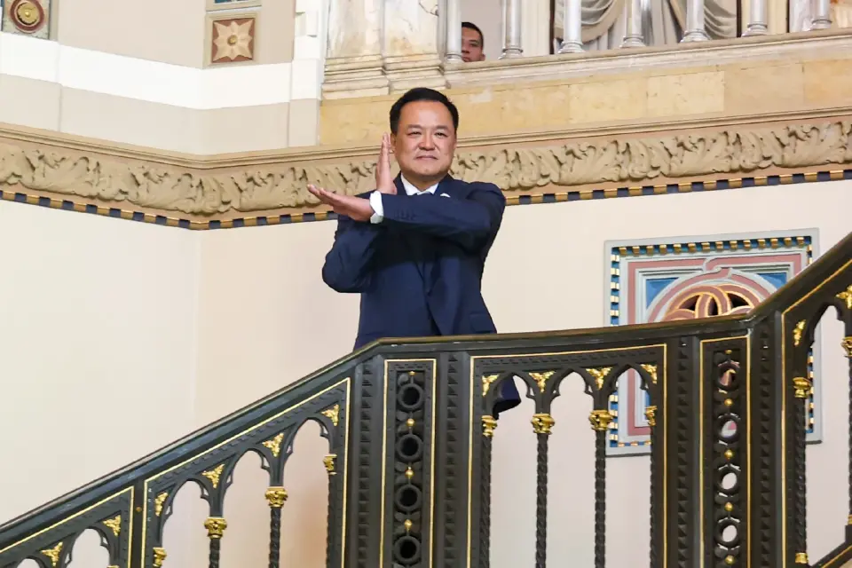 อนุทิน ชาญวีรกูล นายกรัฐมนตรี และรัฐมนตรีว่าการกระทรวงมหาดไทย