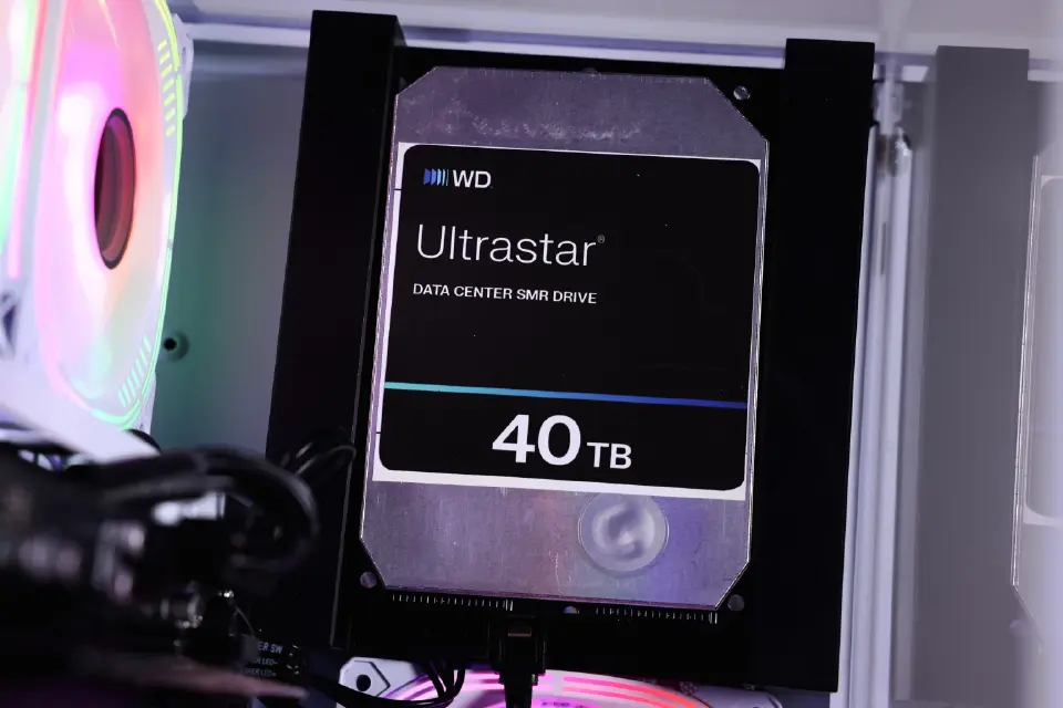 WD พลิกโฉมฮาร์ดดิสก์รับยุค AI เปิดโรดแมปพัฒนาสู่ 100TB