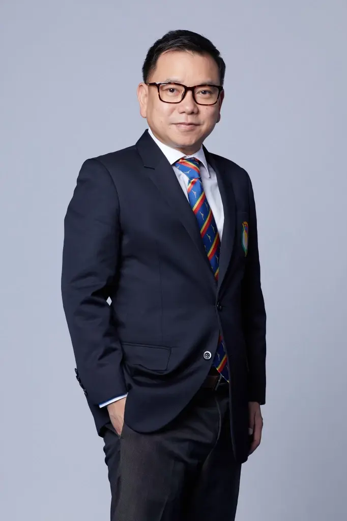 นายธนฑิตย์ รักตะบุตร กรรมการผู้ช่วยรัฐมนตรีกระทรวงการคลัง 