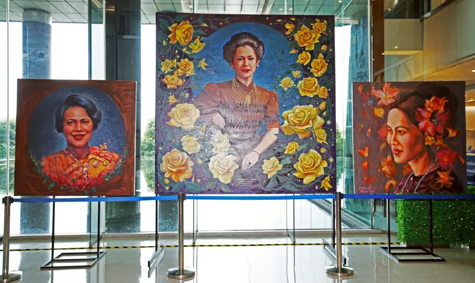 รพ.ศิริราชเปิดนิทรรศการศิลปะรำลึกพระพันปีหลวง ระดมทุนช่วยผู้ป่วยมะเร็ง