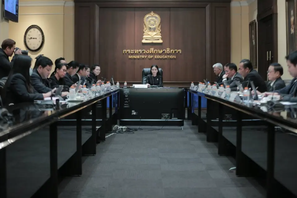 คุรุสภารับรอง 19 หลักสูตร 13 สถาบัน ผ่านประเมินสมรรถนะครู 3,450 คน