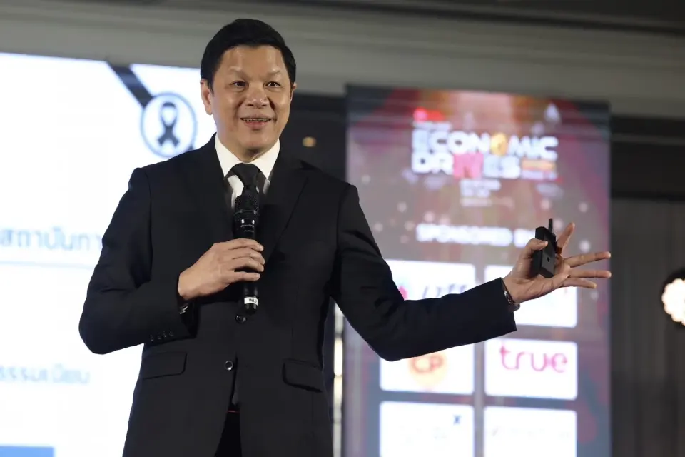 นายวิทัย รัตนากร ผู้ว่าการธนาคารแห่งประเทศไทย (ธปท.)