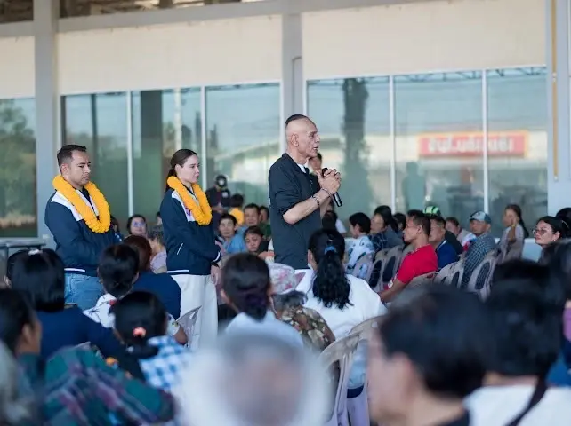 “ซาบีดา” ควงพ่อช่วย “ชานนท์” โค้งสุดท้าย เลือกภูมิใจไทยกลับบริหารประเทศ