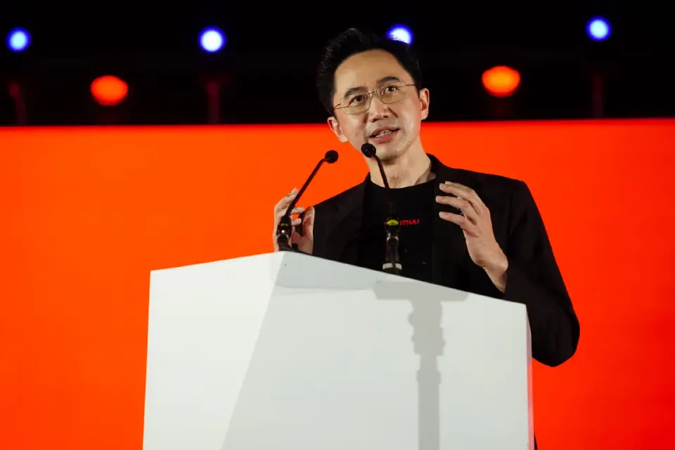 ดร.เชน ยศชนัน วงศ์สวัสดิ์ แคนดิเดตนายกรัฐมนตรีพรรคเพื่อไทย 