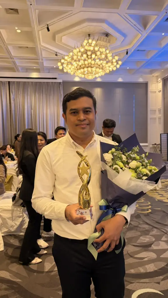 นายวสวัตติ์ โอดทวี ผู้ช่วยบรรณาธิการข่าวฐานเศรษฐกิจ