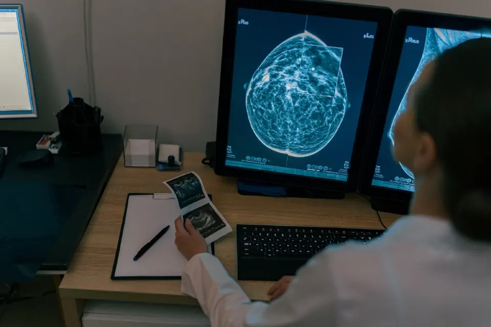 ศิริราช โชว์เหนือพัฒนา AI อ่านผล X-ray ปอด แม่นยำ 95% ใช้งานจริงกว่า 5 แสนราย