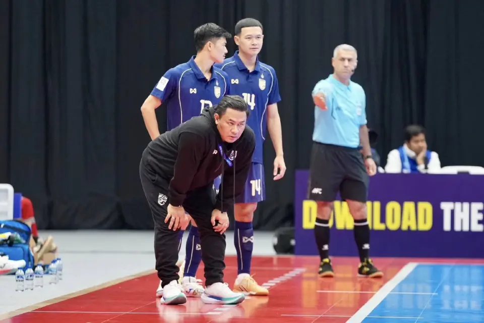 โค้ชหมี รักษ์พล สายเนตรงาม หัวหน้าผู้ฝึกสอน ฟุตซอลชายทีมชาติไทย 