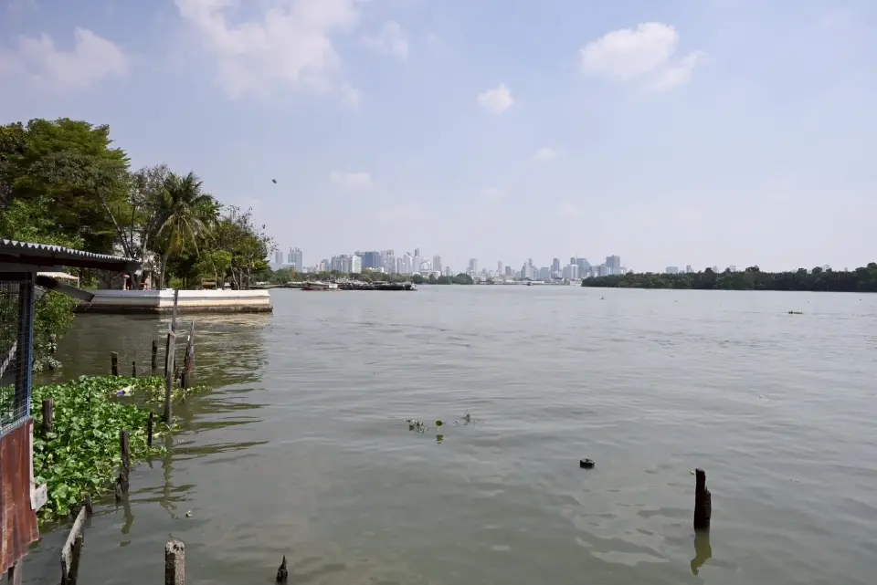 ผู้ว่ากทม.ชัชชาติ ลุยปิดจุดฟันหลอริมแม่น้ำเจ้าพระยา เดินหน้าสร้างเขื่อนถาวรป้องกันน้ำทะเลหนุน -น้ำท่วมชุมชนโรงสี