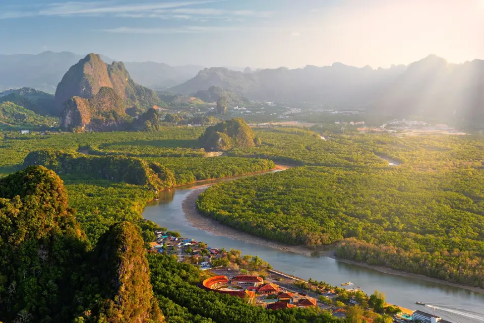  "เสม็ดนางชี" จังหวัดพังงา