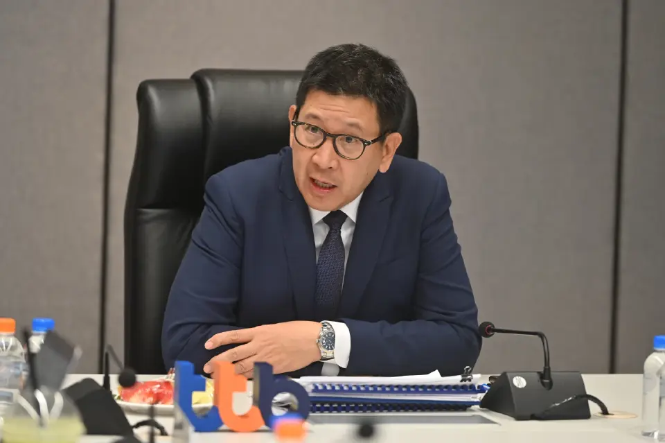 เอกนิติ นิติทัณฑ์ประภาศ 