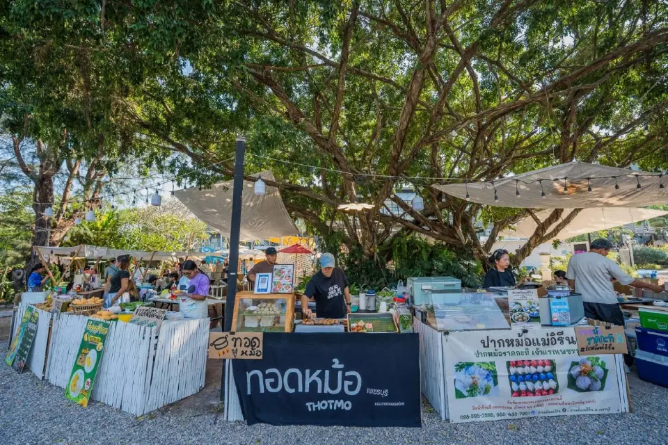 เช็คอิน สวนสนลอย คาเฟ่สีเขียวริมทะเล แลนด์มาร์คใหม่ ชะอำ หัวหิน เซ็นทารา ไลฟ์ ชะอำ