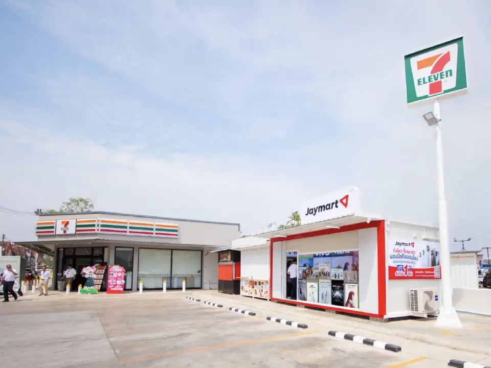 JMART สลัดภาพร้านมือถือปั้น Brand Identity ใหม่รุก Ecosystem ปี 69