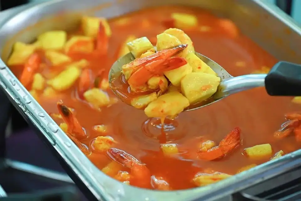 เปิด 7 พิกัด เที่ยวระยอง คาเฟ่ ร้านอาหารเด็ด GO Local Eat Local Go Hotel บุฟเฟ่ต์ทุเรียน ปังๆ