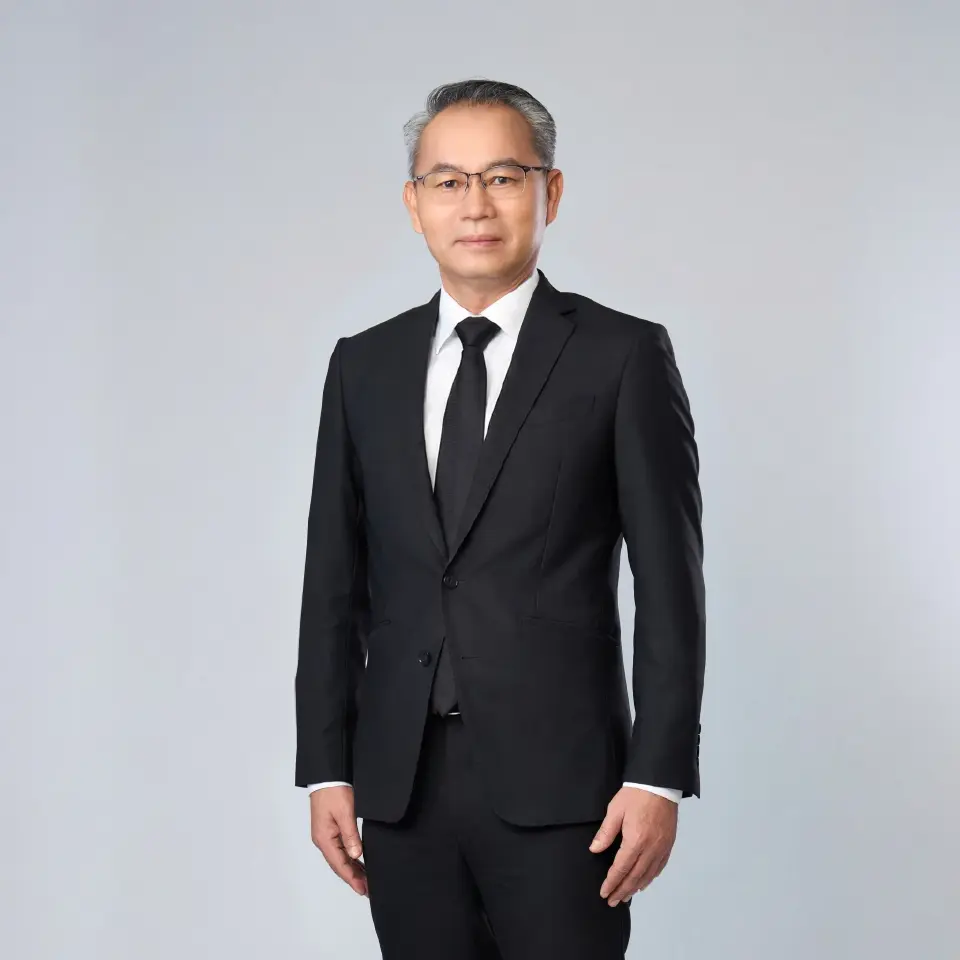 นายพิชิต มิทราวงศ์ กรรมการผู้จัดการ ธนาคารพัฒนาวิสาหกิจขนาดกลางและขนาดย่อมแห่งประเทศไทย (ธพว.)