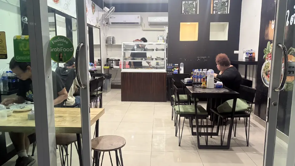 ลอยตัวราคาน้ำมัน เอกชนแห่ปรับราคาระลอกใหญ่  หวั่นวิกฤตยาขาดแคลน