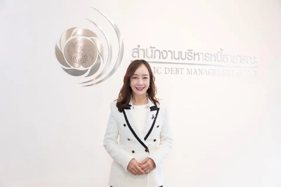 นางจินดารัตน์ วิริยะทวีกุล ผู้อำนวยการสำนักงานบริหารหนี้สาธารณะ