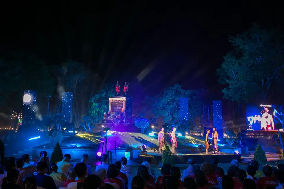 วิเศษชัยชาญ จ.อ่างทอง จัดใหญ่! รำลึกวีรชน 24-27 มี.ค. ชมแสงสีเสียง-ทัพลูกทุ่งดัง