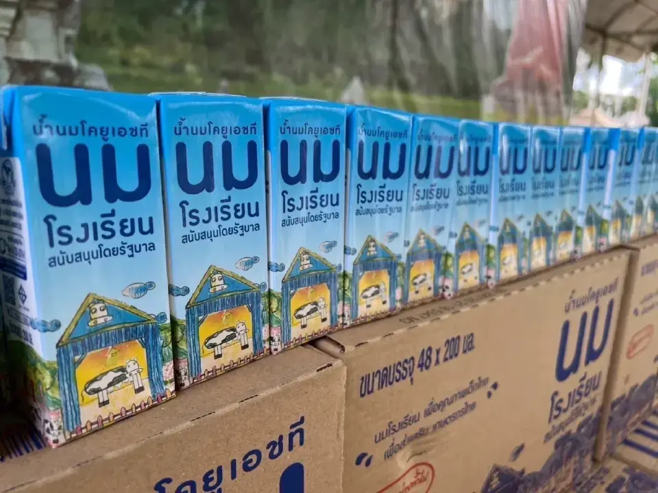 จับตา 11 มี.ค. มิลค์บอร์ด เคาะลดราคาน้ำนมดิบเหลือ 19.45 บาท/กก. ฝ่านมผงถล่มตลาด