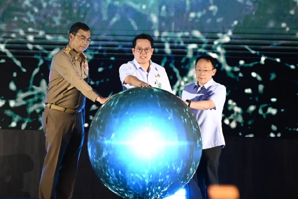 'พัฒนา พร้อมพัฒน์' ทายาท 'สันติ พร้อมพัฒน์' เต็งหนึ่งนั่ง รมว.สาธารณสุข อีกสมัย