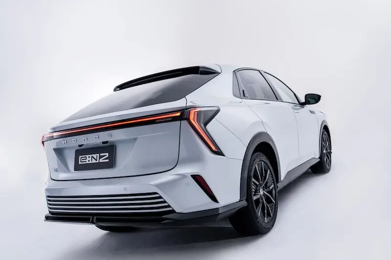 Honda e:N2 ราคากว่า 1.4 ล้านบาท