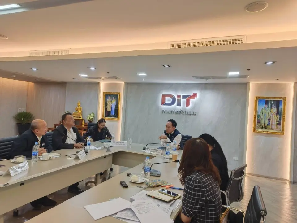 ชาวนาบุกพาณิชย์ ร้อง 'ศุภจี' ขอชดเชย ตั้งจุดรับซื้อข้าว คุมต้นทุน