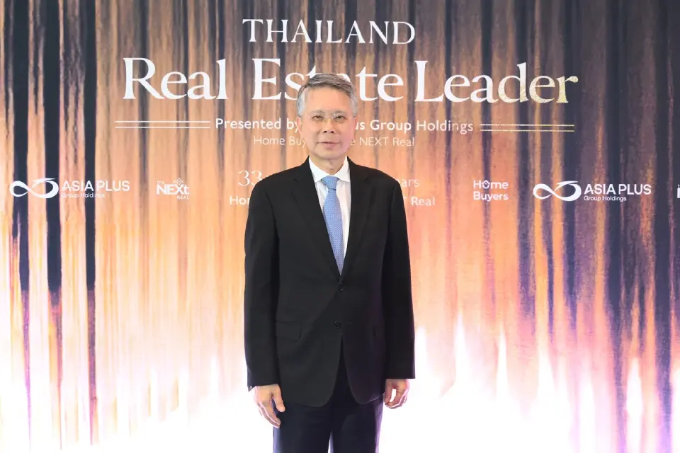 ดร.ก้องเกียรติ โอภาสวงการ