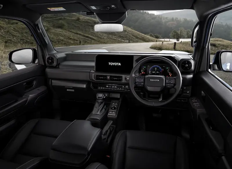 โตโยต้า เปิดตัว Toyota Land Cruiser FJ เอสยูวีทรงกล่อง ราคา 1.269 ล้านบาท