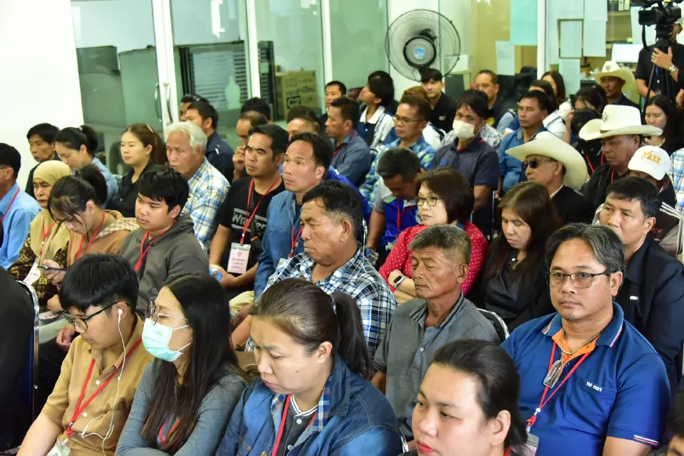 จี้รัฐดันนมโรงเรียน 365 วัน เคลียร์หนี้น้ำนมพันล้าน ชะลอนำเข้านมผง