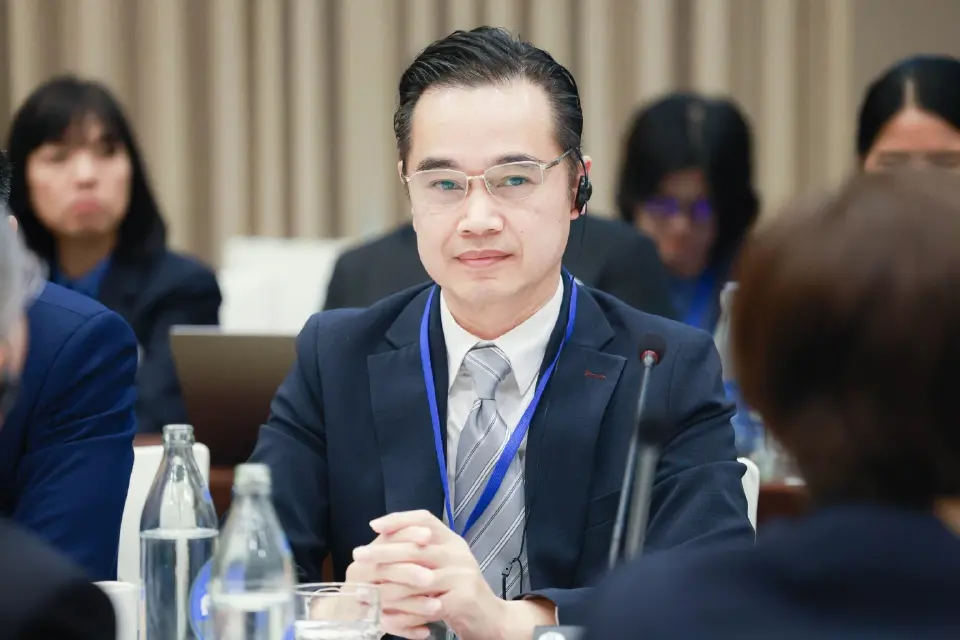 นายเวทางค์ พ่วงทรัพย์ โฆษกกระทรวงดิจิทัลเพื่อเศรษฐกิจและสังคม (ดีอี)