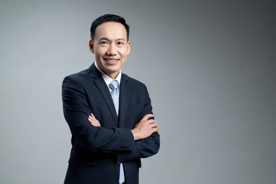 นายวิน พรหมแพทย์, CFA ประธานกรรมการบริหาร บลจ.กสิกรไทย