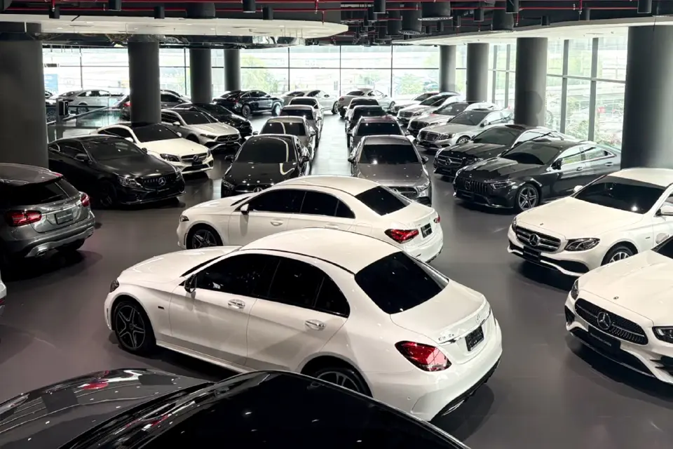 Benz BKK อัดโปรแรง Motor Show รถเบนซ์เริ่ม 6.9 แสน ส่วนลด 3 แสน 4 วันเท่านั้น