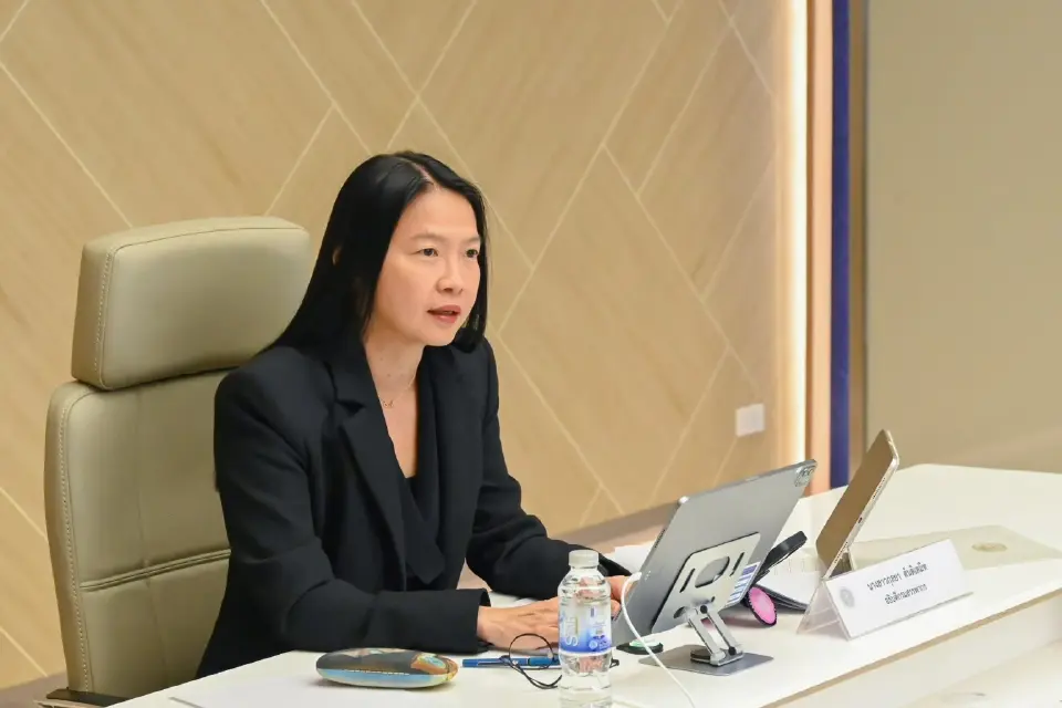 นางสาวกุลยา ตันติเตมิท อธิบดีกรมสรรพากร 