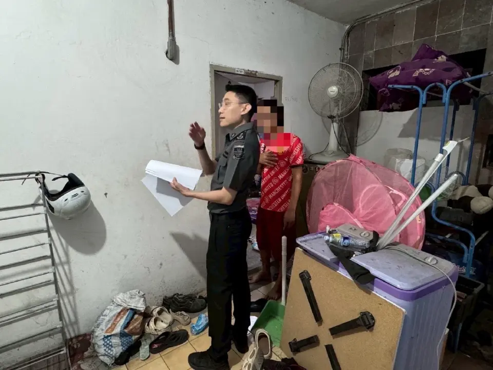 DSI เปิดภาพบุกรวบเครือข่ายเว็บพนันพันล้าน หลักฐานมัด ‘ชนนพัฒฐ์’ นักการเมืองดัง