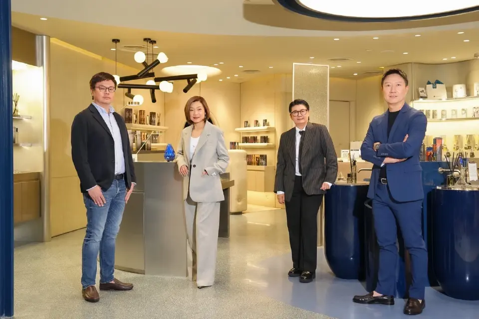 ตลาดเครื่องหอมแข่งดุ เอิร์ธ แฟคเทอรี่ รีแบรนด์ - รีไซส์ ‘Bath & Bloom’