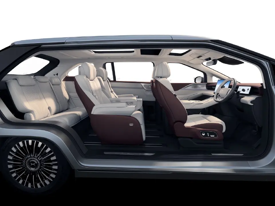  ‘The New XPENG X9’ พวงมาลัยขวา 