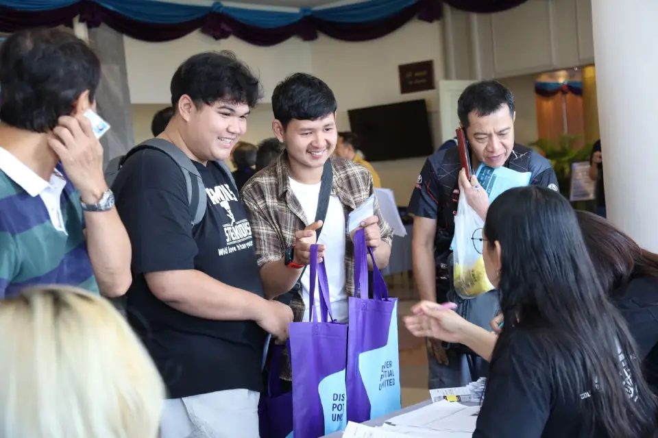 อัปสกิลฟรี! BOI-อว. หนุน DPU เปิดฝึกซ่อมรถ EV ยกระดับอู่ไทยสู่ยุคใหม่