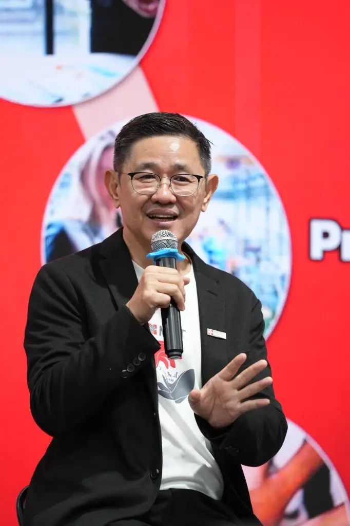 ดร. บุรณิน รัตนสมบัติ