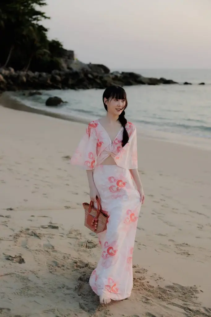 ลองฌองป์บุก The Surin Phuket เปิด "ลา ปลาจ" บีชคลับปารีสริมทะเลไทย